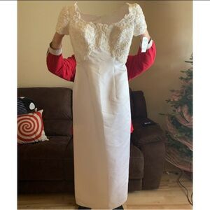 Elegant White Lace Wedding Dress by Amy Lee Hilton Bridal Size